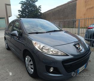 Peugeot 207 1.4 75CV GPL