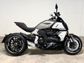 DUCATI Diavel 1260