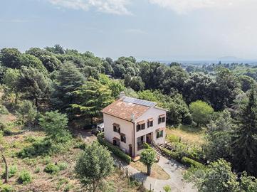 VILLA SINGOLA A BASSANO ROMANO
