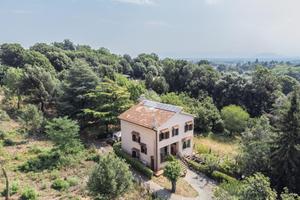 VILLA SINGOLA A BASSANO ROMANO
