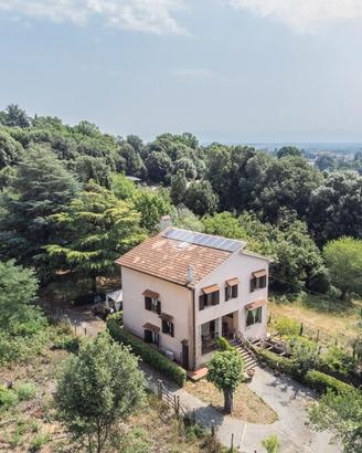 VILLA SINGOLA A BASSANO ROMANO