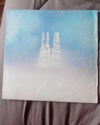 LP Andreas Vollenweider