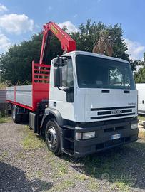 Iveco eurotech 180-27 con gru