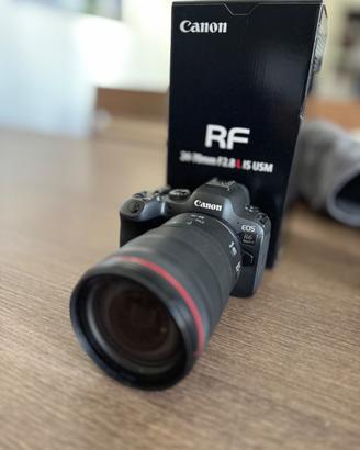 Canon EOS 700 Body. Fotocamera Reflex Autofocus A Pellicola Innesto Obiettivi Ef