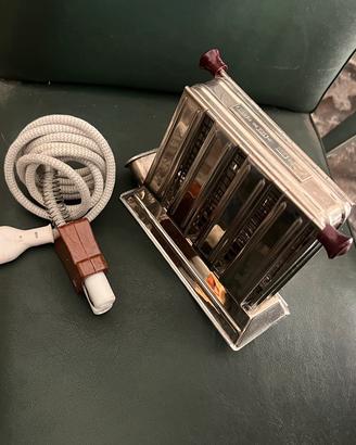 Tostapane vintage anni 40 in condizioni eccellenti