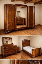 Camera da letto antica in noce stile art déco