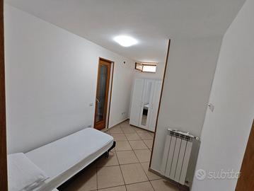 Camera singola con bagno privato