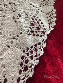 Copriletto cotone pizzo lavorato a mano 180x260
