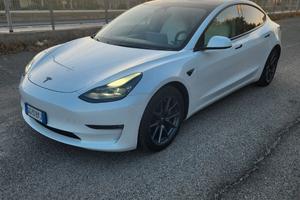 Tesla model 3 Long Range settembre 2021
