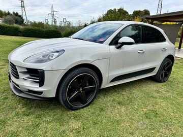 Porsche Macan 2.0