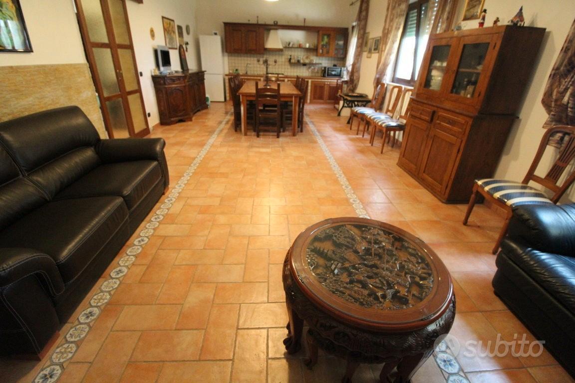 House in TA - More