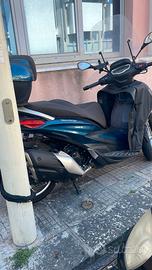 Piaggio Beverly 400 hpe - 2021
