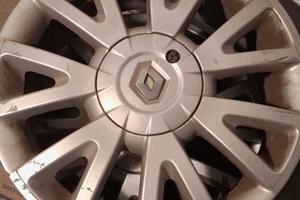 Cerchi in lega da 16" Renault