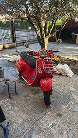 Vespa GTS 250