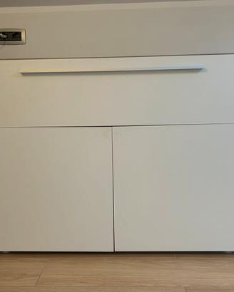 Mobile e porta tv