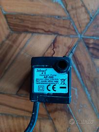 Pompa acqua per acquari