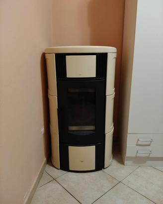 stufa a pellet Idro nordica extraflame Iside 21kw 
