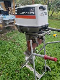 Motore fuoribordo 20 HP + motore Evinrude