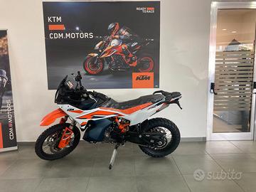 KTM 890 Adventure r