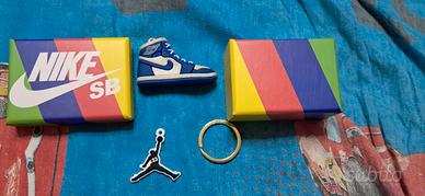 scarpetta da collezzione nike e logo jordan