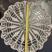 Centrino ad uncinetto