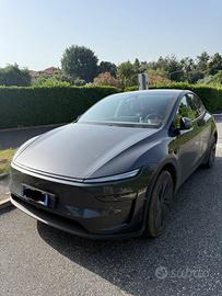 Subentro Noleggio lungo termine TESLA MODEL Y