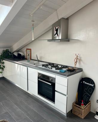 Cucina Scavolini tetrix vetro lucido3,4m in garanz