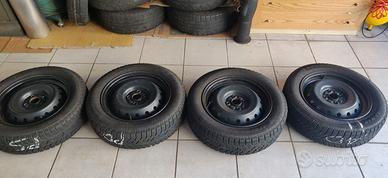Cerchi in acciaio + gomme invernali 175/65 R15