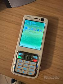Nokia N73 funzionante con scatola e accessori
