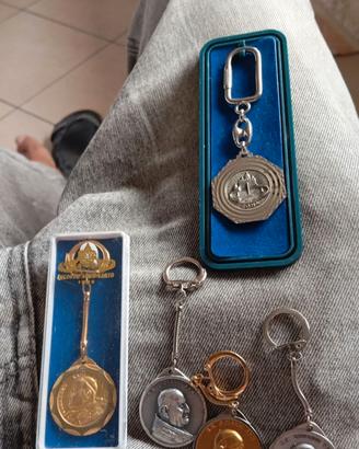 5 portachiavi medaglie Papa Giovanni XXIII anno Sa