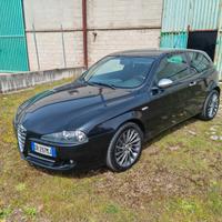 Alfa Romeo 147 Q2 3p 1.9 JtdM