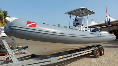Gommone NauticaDiving 750 Work + Suzuki 225