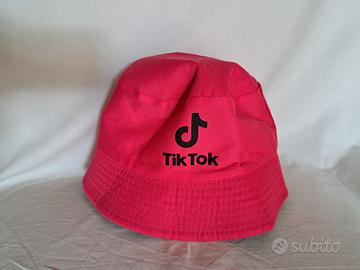 Cappellino Tik Tok originale 