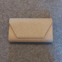 Pochette elegante, colore rose gold
