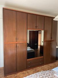 Camera matrimoniale, letto, comò, armadio