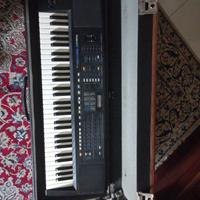 Tastiera Roland E35