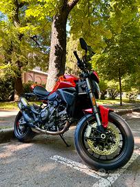 Ducati Monster+ 2026 – Pari al nuovo