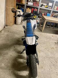 Wr 125 X