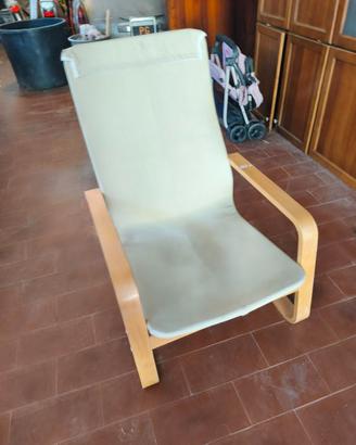 Poltrona in stile inimal