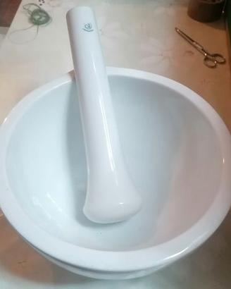 Mortaio da 300 mm con beccuccio di travaso