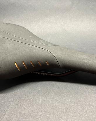 Sella Fizik Antares R7
