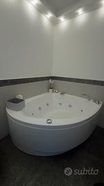 Vasca Idromassaggio