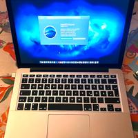 Macbook Pro l5  2,4 Ghz 256 SSD 8 ram