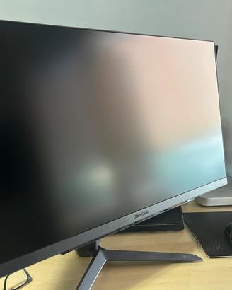 LG 27GR75Q UltraGear Gaming Monitor 27"