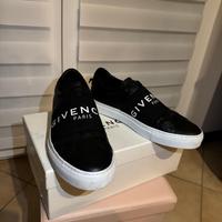 Sneakers Givenchy nere