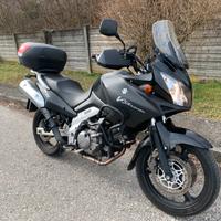 Suzuki DL 650 V-strom 2004