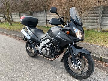 Suzuki DL 650 V-strom 2004