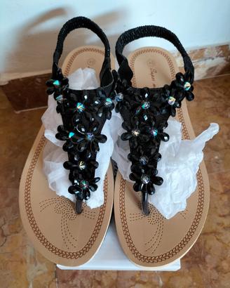 Sandali infradito donna NUOVI n 40 nero zeppina