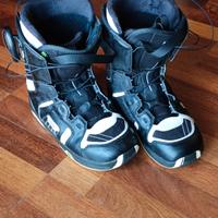 Scarponi Snowboard Salomon 43 1/2 in ottime condiz