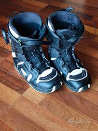 Scarponi Snowboard Salomon 43 1/2 in ottime condiz